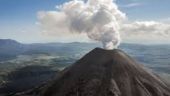 Японские медики подтвердили гибель 48 человек в результате извержения вулкана Онтакэ