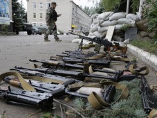 Латвия и Эстония не будут поставлять оружие Украине