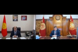Сооронбай Жээнбеков встретился с министром образования