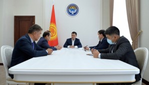 Садыр Жапаров встретился с Генеральным секретарем ССТГ