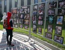 Госсекретарь Суйунбек Касмамбетов открыл памятник медработникам, погибшим в период пандемии