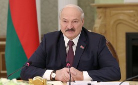 Александр Лукашенко: коронавирус стал управляемым