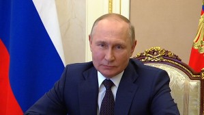 Владимир Путин провел совещание с членами Совета Безопасности