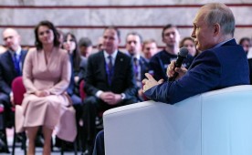 Владимир Путин встретился с членами Общественной палаты