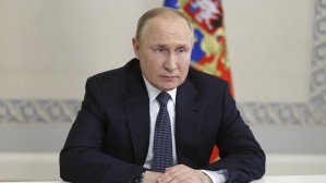 Владимир Путин провел совещание по развитию сети аэропортов