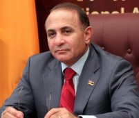 Новым премьер-министром Армении станет Овик Абрамян - источник